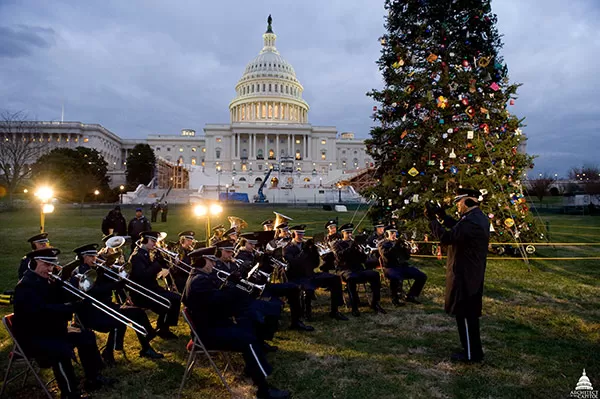 Band playing during the 2008 U.S. Capitol Christmas Tree lighting ceremony.
