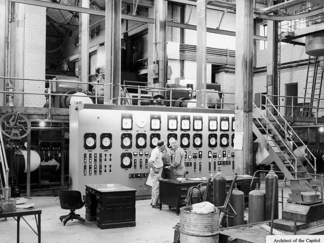 Black and white photo of the Capitol Power Plant's interior.