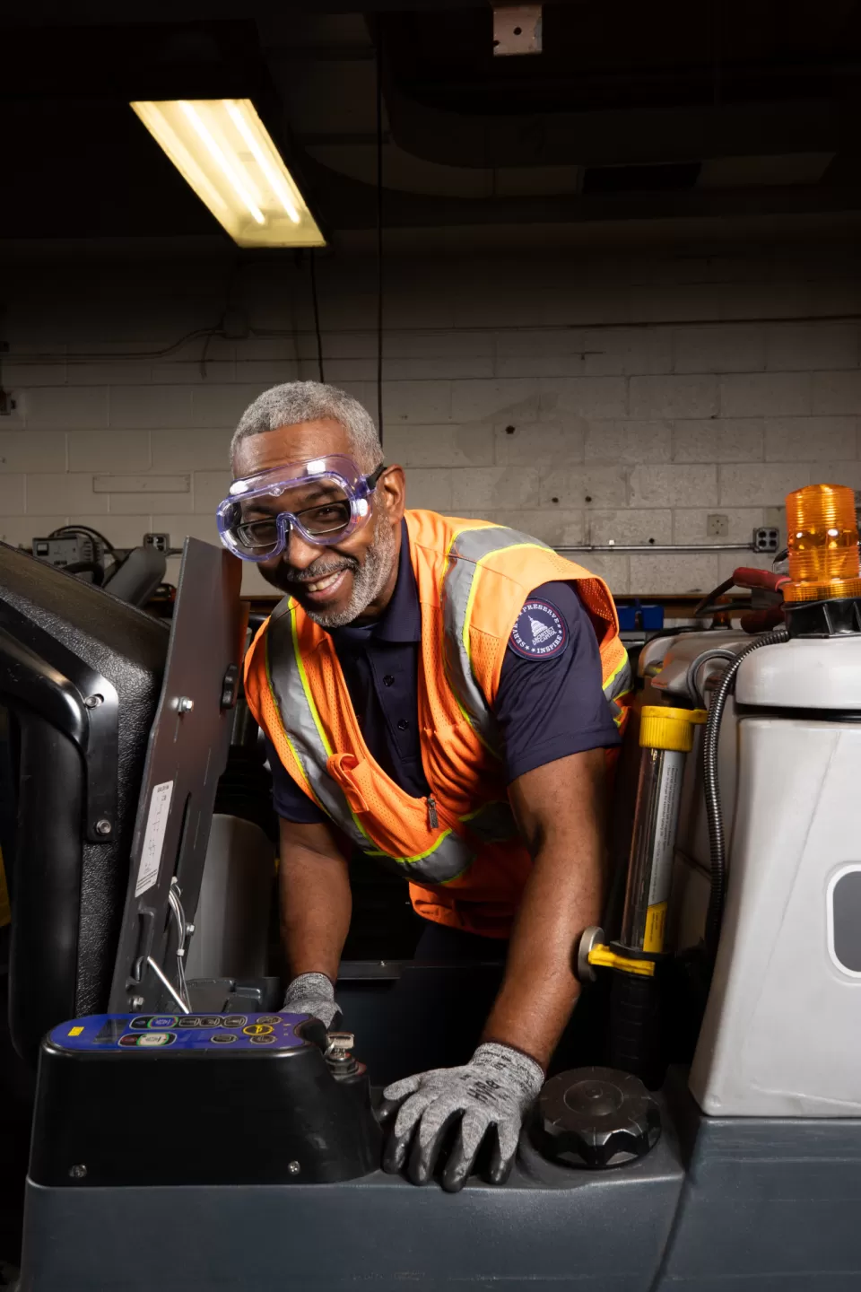Kenneth Vereen, Maintenance Mechanic Leader in the Senate Office Buildings, goes above and beyond to support the AOC's mission.