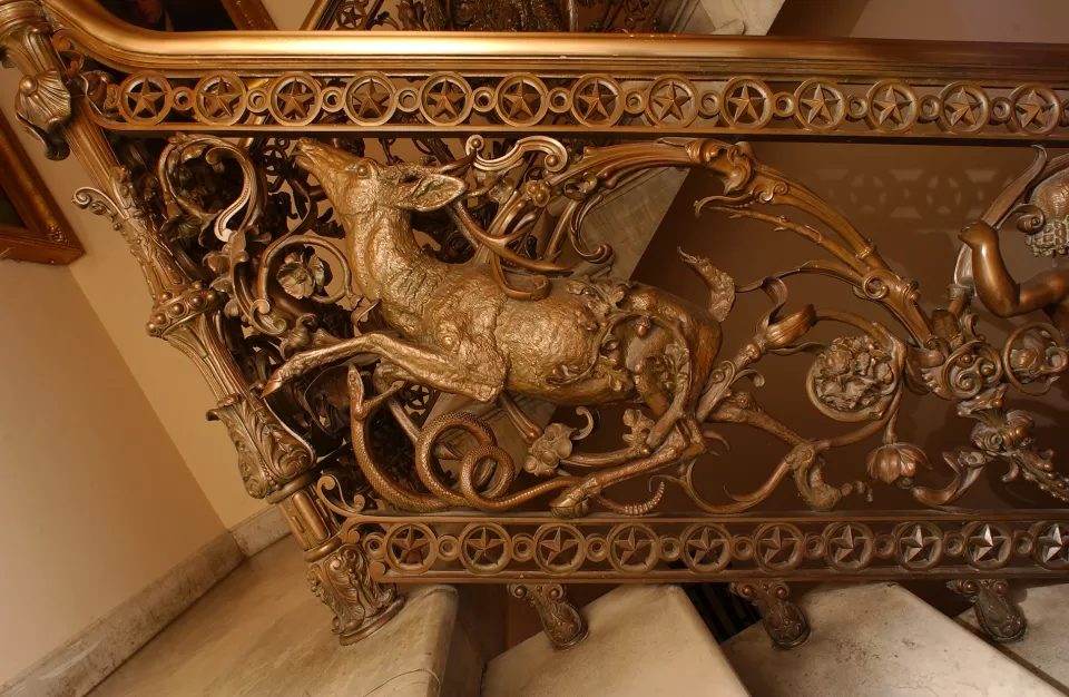 Railing detail.
