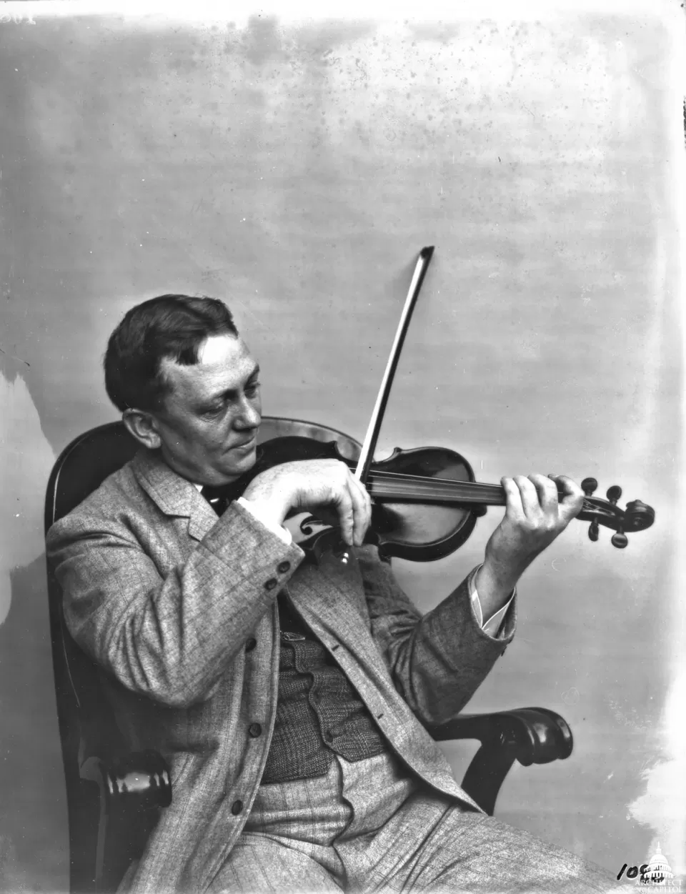 Elliott Woods, 6th Architect of the Capitol, playing the violin.