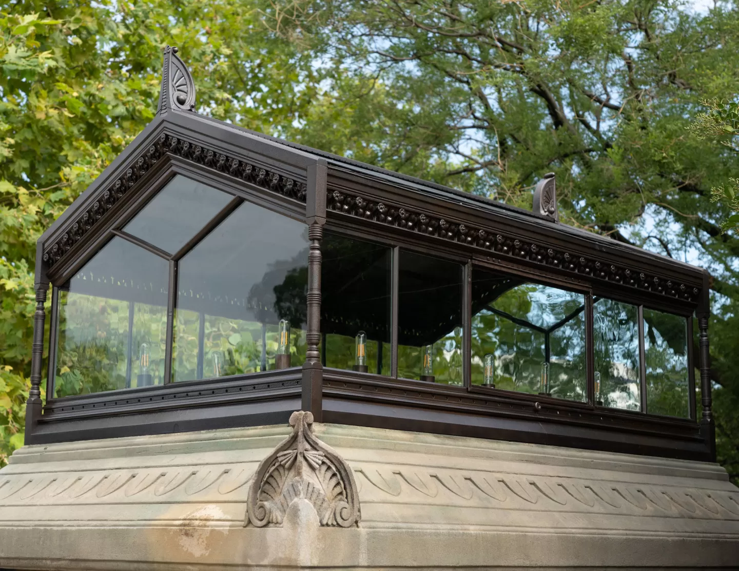 One of the four Olmsted lanterns on the west side of the U.S. Capitol Grounds, restored in 2020.