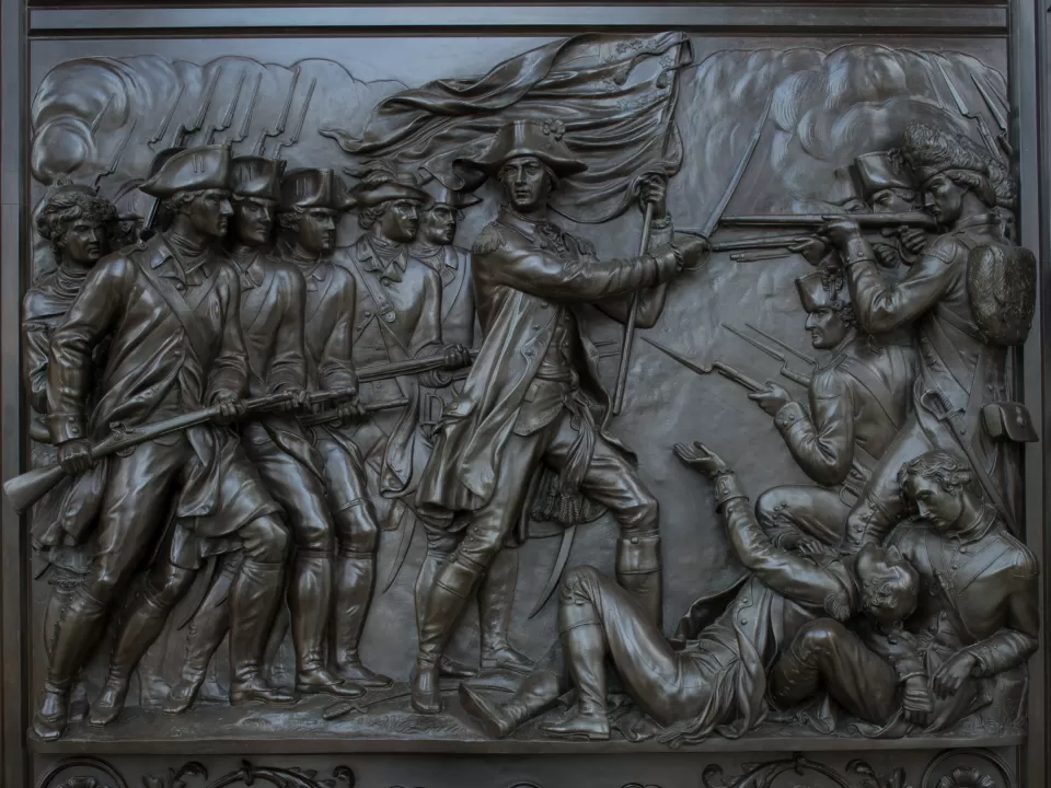 A panel on the Senate Doors featuring Alexander Hamilton at the Battle of Yorktown.
